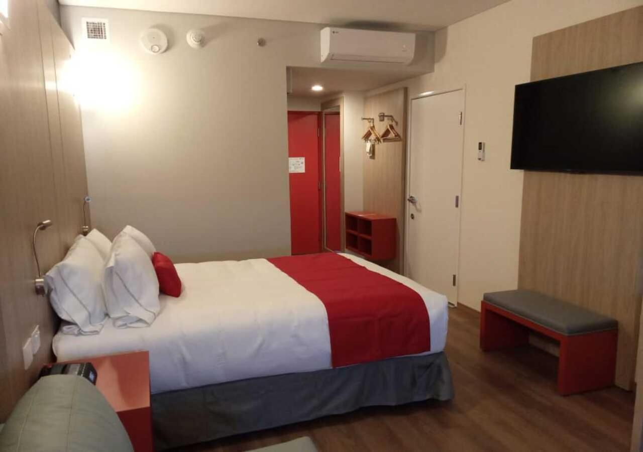 Ramada Encore By Wyndham Monterrey Apodaca Zona Aeropuerto Exterior photo