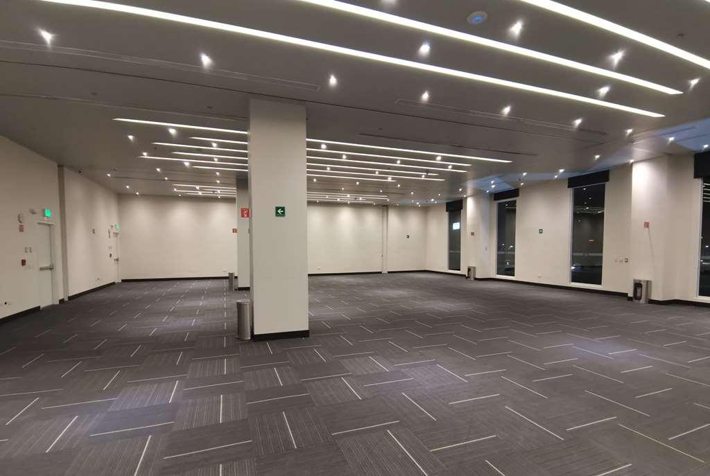 Ramada Encore By Wyndham Monterrey Apodaca Zona Aeropuerto Facilities photo