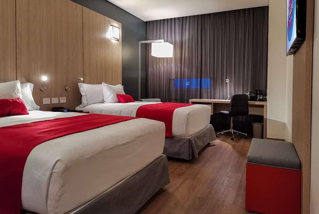 Ramada Encore By Wyndham Monterrey Apodaca Zona Aeropuerto Room photo